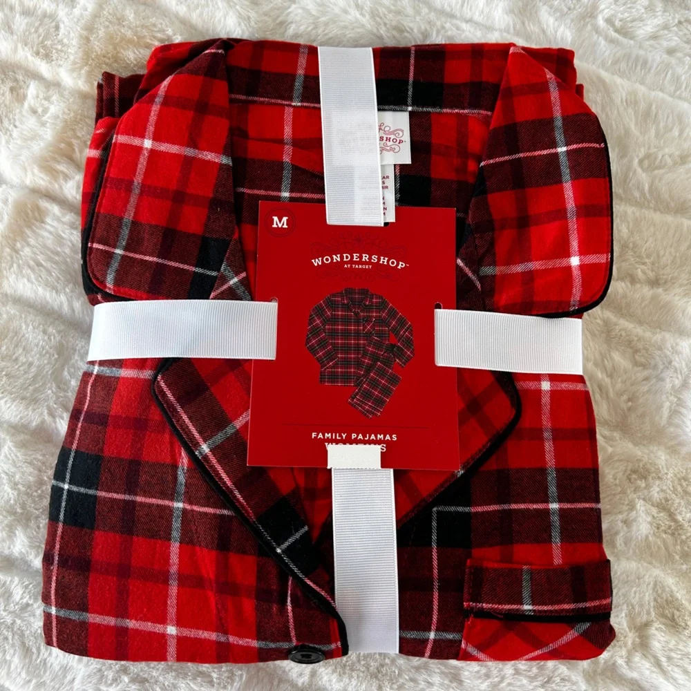 Wondershop Red and Black Plaid Pajama Set - Picture 1 of 2